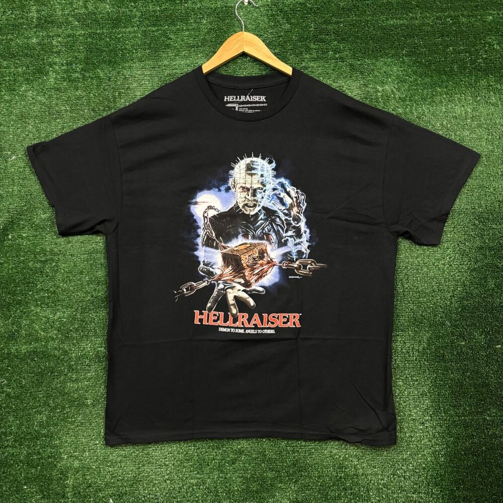 Hellraiser Pinhead Demon to Some Angels to Others T-Shirt Size Large
